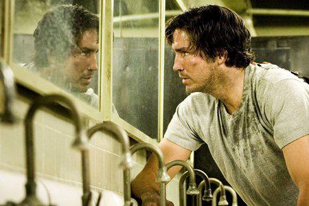 Кадр из фильма 5 неизвестных / L'inconnu (2007)