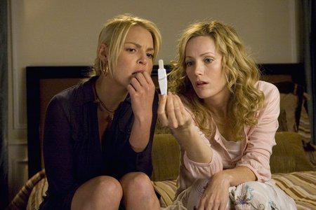 Кадр из фильма Немножко беременна / Knocked Up (2007)