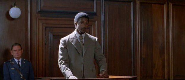 Кадр из фильма Клич свободы / Cry Freedom (1987)