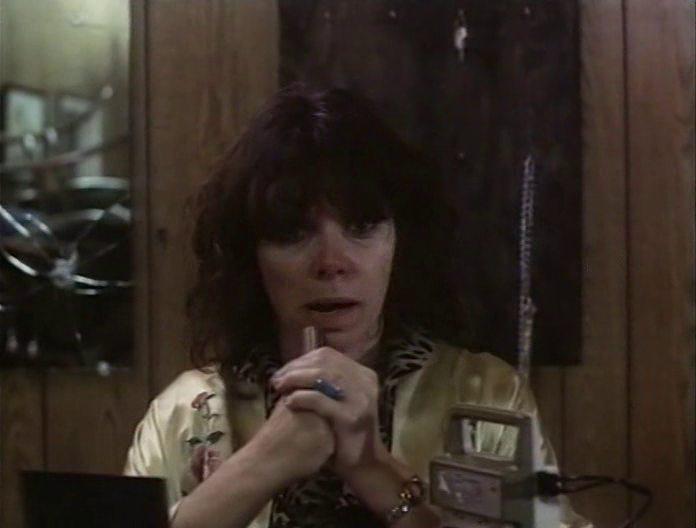 Кадр из фильма Дом там, где Харт / Home Is Where the Hart Is (1987)