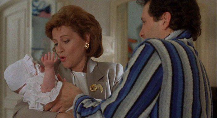 Кадр из фильма Трое мужчин и младенец / Three Men and a Baby (1987)