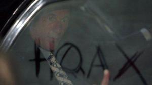 Кадры из фильма Мистификация / The Hoax (2007)