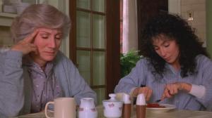 Кадры из фильма Во власти Луны / Moonstruck (1987)