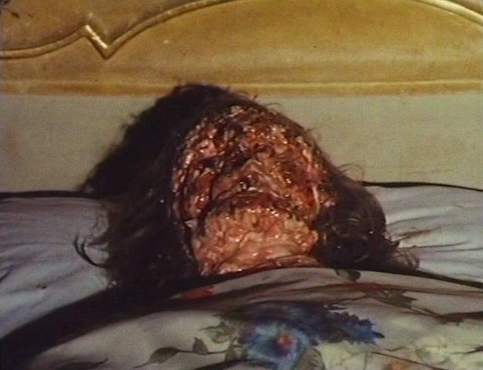 Кадр из фильма В гостях у тетушки / Non aver paura della zia Marta (1988)