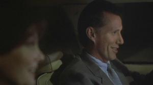 Кадры из фильма Полицейский / Cop (1988)