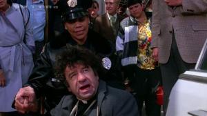 Кадры из фильма Проказник из психушки / The Couch Trip (1988)