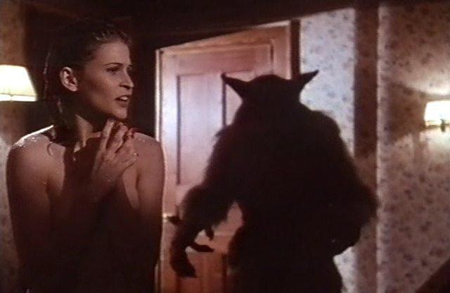 Кадр из фильма Ужас подземелья / Cellar Dweller (1988)