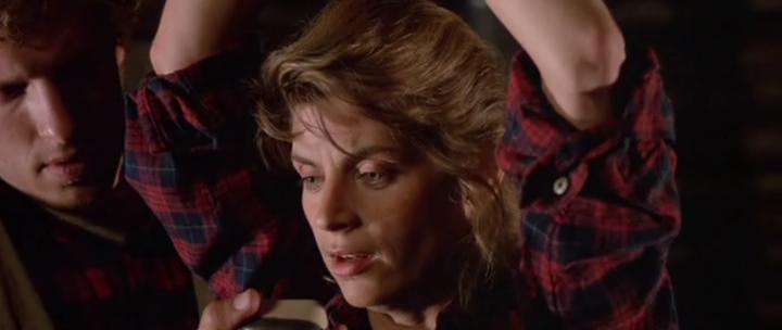 Кадр из фильма Огонь на поражение / Shoot to Kill (1988)