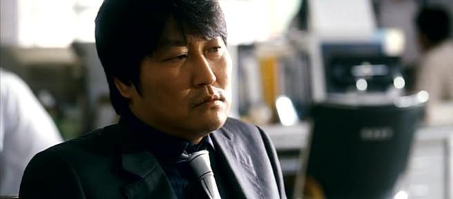 Кадр из фильма Шоу должно продолжаться! / Uahan segye (2007)