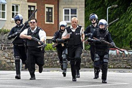 Кадр из фильма Типа крутые легавые / Hot Fuzz (2007)
