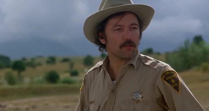 Кадр из фильма Война на бобовом поле Милагро / The Milagro Beanfield War (1988)