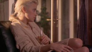Кадры из фильма Слияние двух лун / Two Moon Junction (1988)