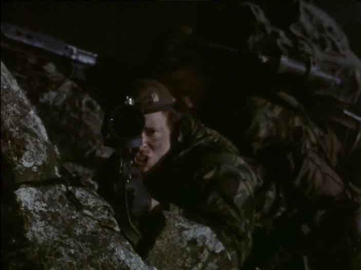 Кадр из фильма Разрушенный / Tumbledown (1988)