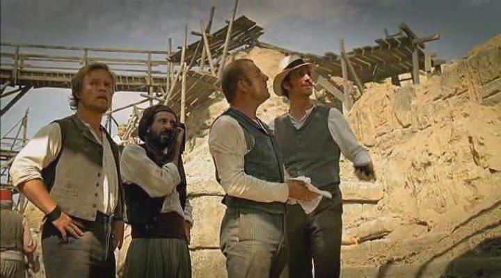 Кадр из фильма Сокровища Трои / Der geheimnisvolle Schatz von Troja (2007)