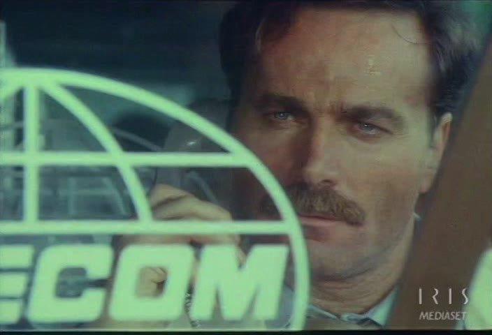 Кадр из фильма Высшая черта / Top Line (1988)