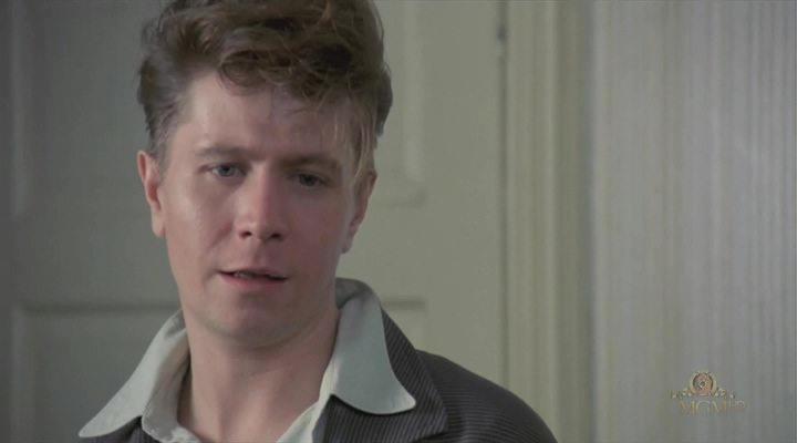 Кадр из фильма Мы думаем только о тебе / We Think the World of You (1988)