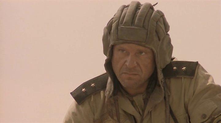 Кадр из фильма Зверь войны / The Beast (1988)