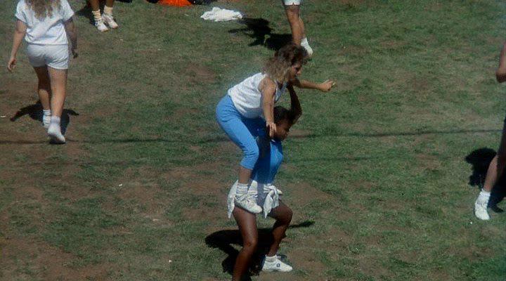 Кадр из фильма Лагерь болельщиц / Cheerleader Camp (1988)
