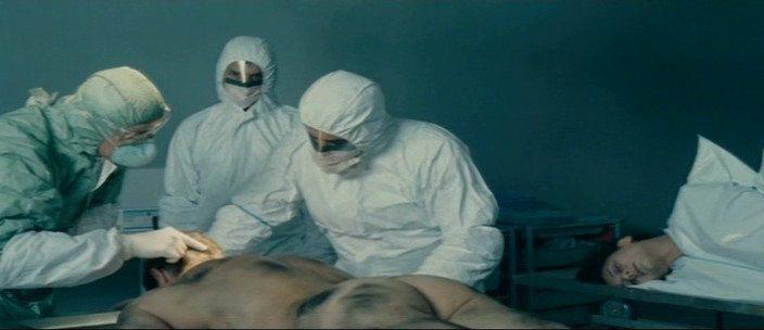 Кадр из фильма Семена Смерти / Pars vite et reviens tard (2007)