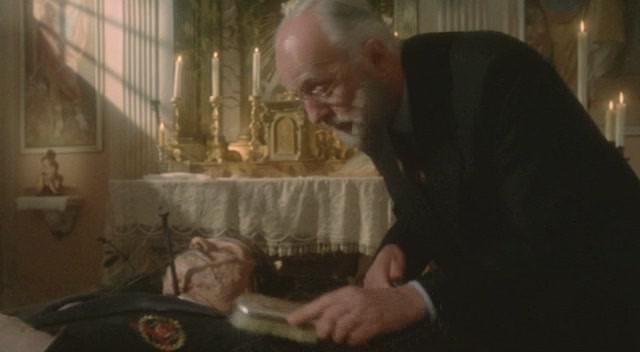 Кадр из фильма Дом часов / La casa nel tempo (1989)