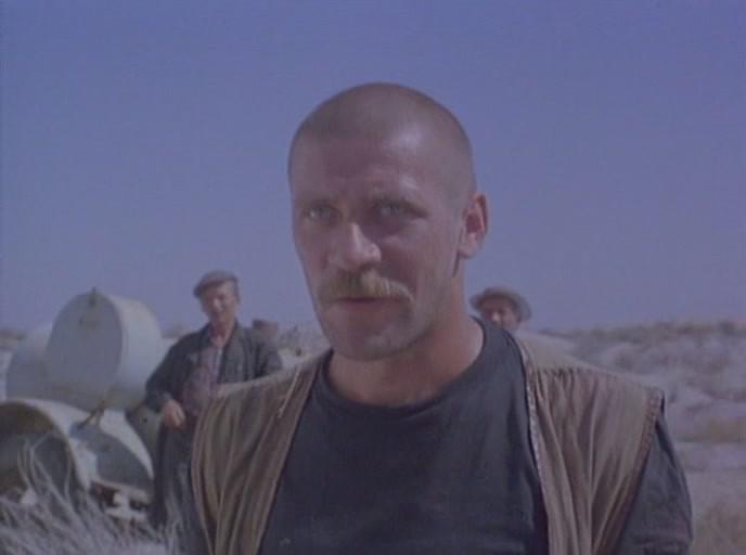 Кадр из фильма Псы (1989)