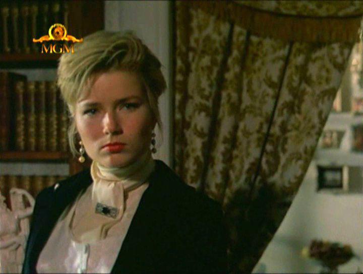 Кадр из фильма Хозяин холма Драгонард / Master of Dragonard Hill (1989)