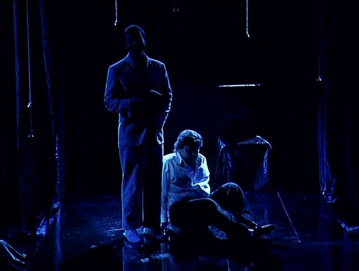 Кадр из фильма Евгений Гришковец "По По" (2007)