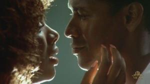 Кадры из фильма Могучий Куинн / The Mighty Quinn (1989)