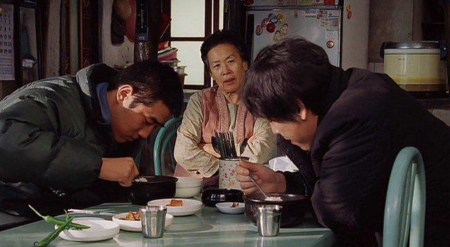 Кадр из фильма Жестокий зимний блюз / Yeolhyeolnama (2006)