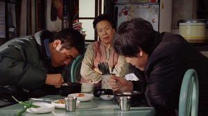 Кадры из фильма Жестокий зимний блюз / Yeolhyeolnama (2006)