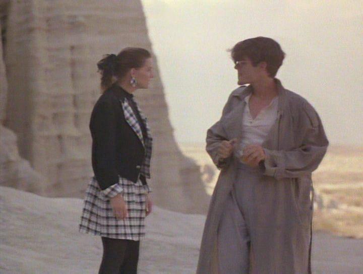 Кадр из фильма Подружка из ада / Girlfriend from Hell (1989)