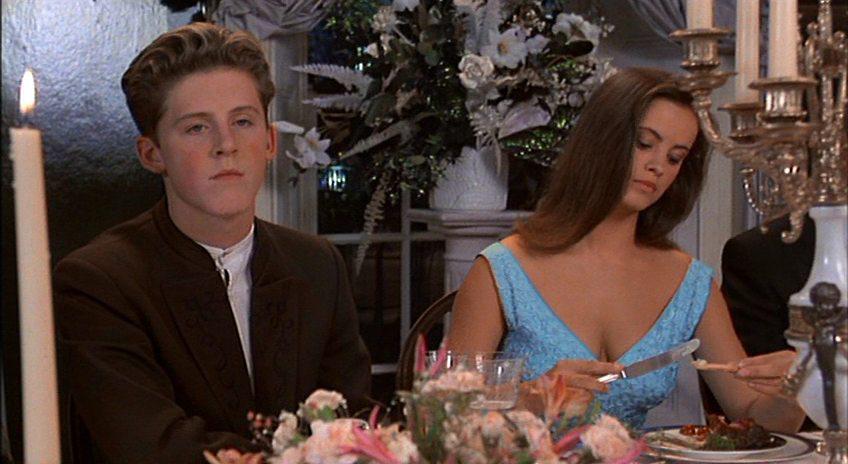 Кадр из фильма Досье на Рэйчел / The Rachel Papers (1989)