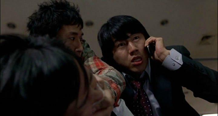 Кадр из фильма Жестокие деньги / Janhokhan chulgeun (2006)