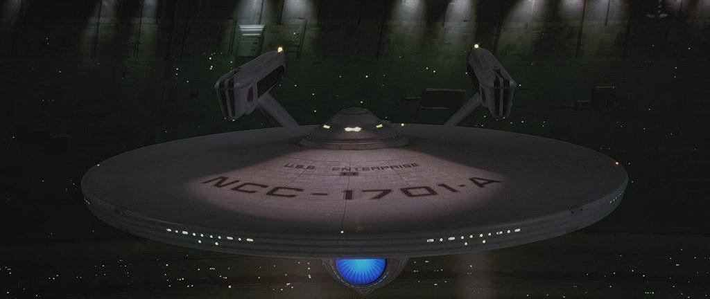 Кадр из фильма Звёздный путь 5: Последний рубеж / Star Trek 5: The Final Frontier (1989)