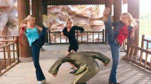 Кадры из фильма D.O.A.: Живым или мертвым / DOA: Dead or Alive (2006)