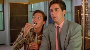 Кадры из фильма Уик-энд у Берни / Weekend at Bernie's (1989)