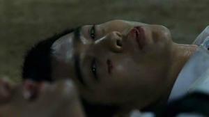 Кадры из фильма Верховный гангстер / Pongryeoksseokeul (2006)