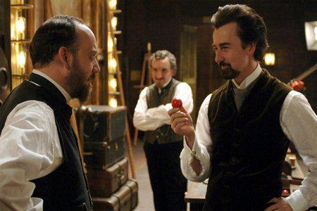 Кадр из фильма Иллюзионист / The Illusionist (2006)