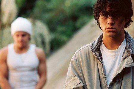 Кадр из фильма Кирпич / Brick (2006)
