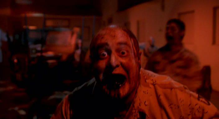Кадр из фильма Заражение: Вирус смерти / Dead & Deader (2006)