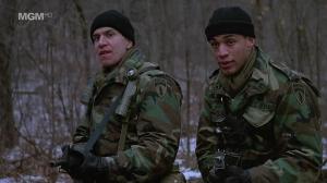 Кадры из фильма Доставить по назначению / The Package (1989)