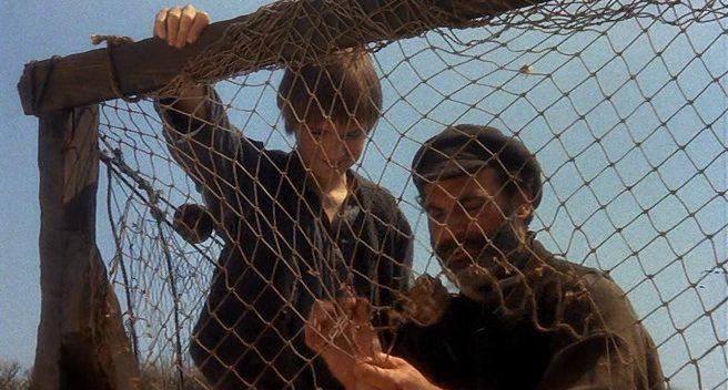 Кадр из фильма Когда прибывают киты / When the Whales Came (1989)
