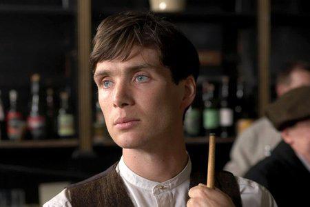 Кадр из фильма Ветер, который качает вереск / The Wind that Shakes the Barley (2006)
