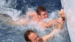 Кадры из фильма Дрейф / Open Water 2: Adrift (2006)