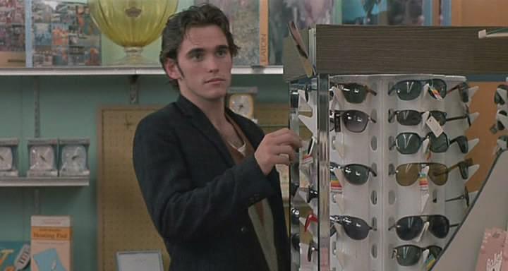 Кадр из фильма Аптечный ковбой / Drugstore Cowboy (1989)