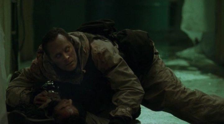 Кадр из фильма Вирус / Virus (2006)
