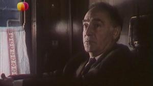 Кадры из фильма Любовь с привилегиями (1989)