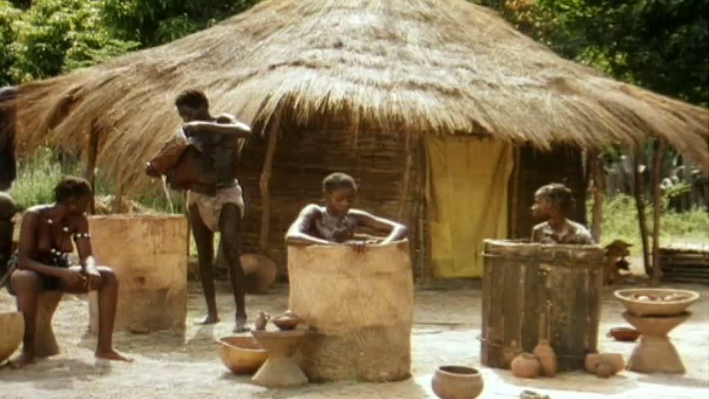 Кадр из фильма И стал свет / Et la lumière fut (1989)