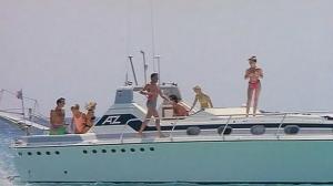 Кадры из фильма Все мы, итальянцы, – братья / Fratelli d'Italia (1989)
