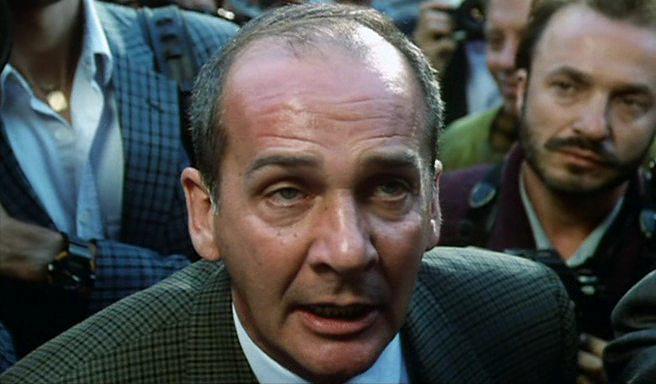 Кадр из фильма Фантоцци берет реванш / Fantozzi alla riscossa (1990)